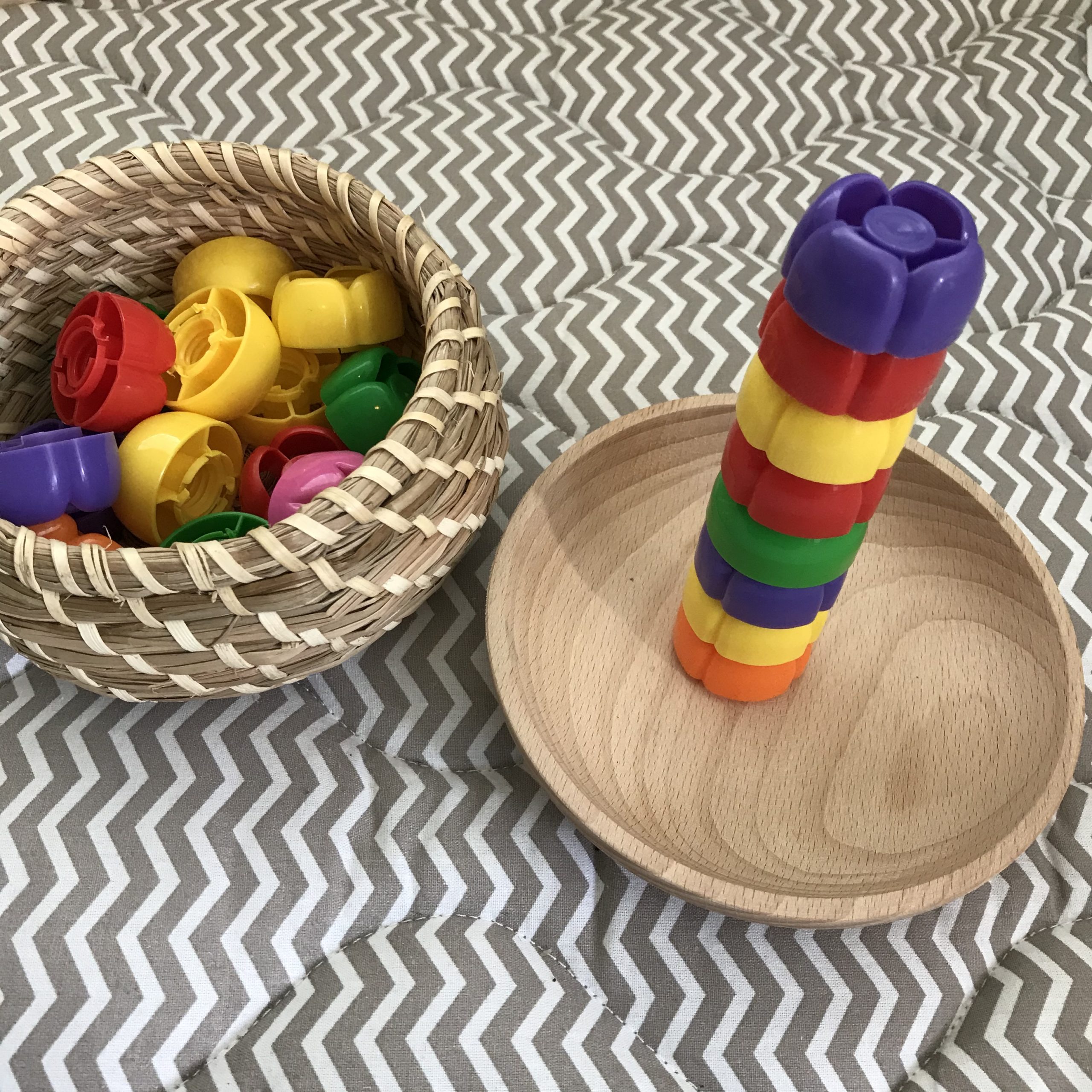 8 Spielideen mit QuetschieDeckeln DIY Inspiration